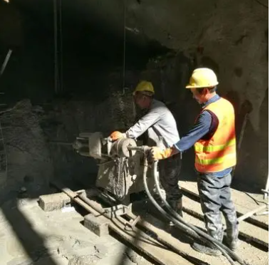 甘谷水下抗分散灌浆料特点 水下不分散注浆料介绍