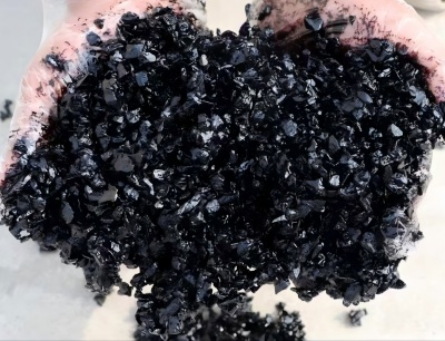 甘谷沥青冷补料（沥青砂）的优势特点与施工流程解析